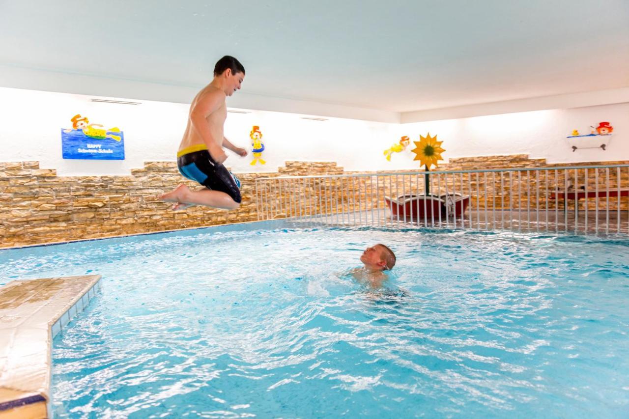 Hotel Engel - Familotel Hochschwarzwald Тодтнауберг Экстерьер фото