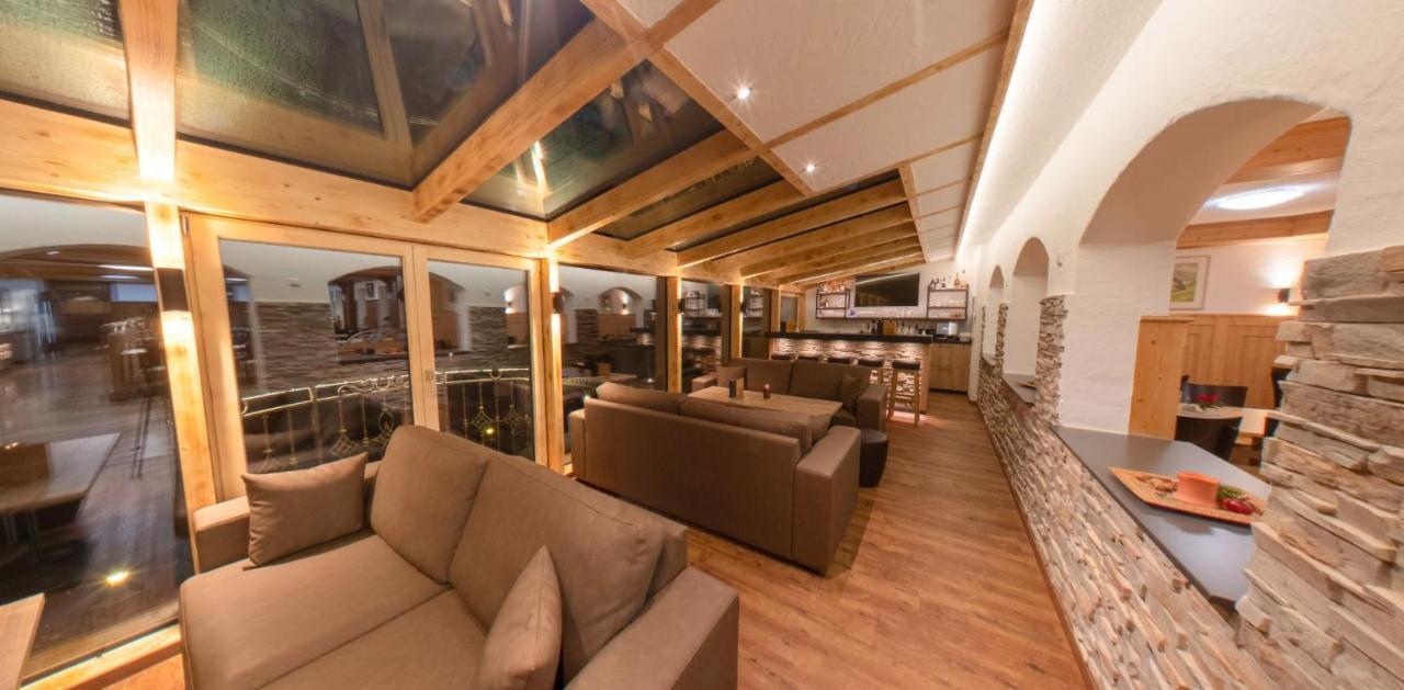 Hotel Engel - Familotel Hochschwarzwald Тодтнауберг Экстерьер фото